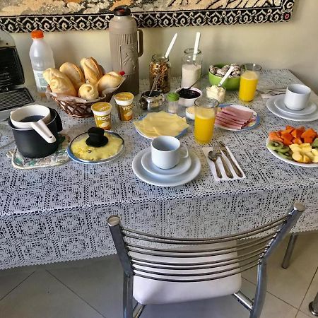 Homestay 2 - Avenida Carlos Gomes Porto Alegre Ngoại thất bức ảnh